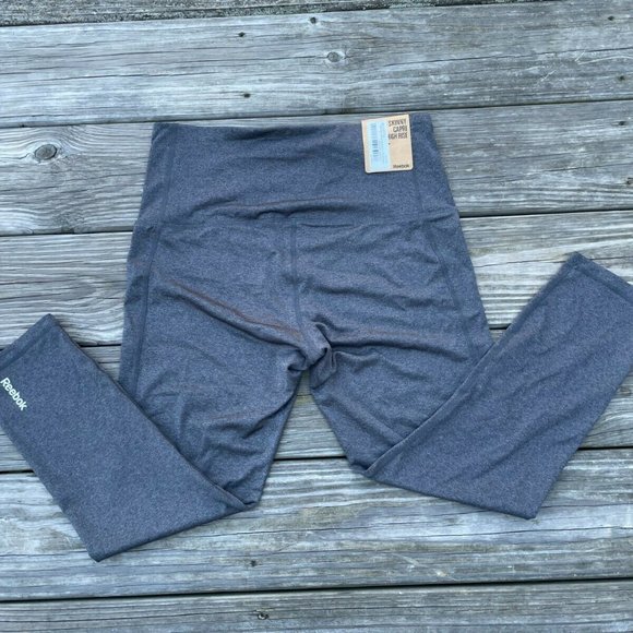 Reebok Women Athletic Capri Pant Gray Charcoal Sport Running Pant Size MM - Picture 6 of 10